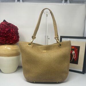 Eric Javits Tan Brown Woven Squishee Shoulder
Bag w/Gold Hardware